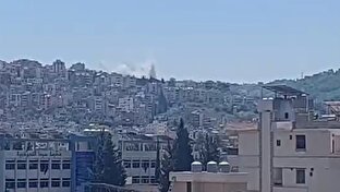 تصاویری از حمله رژیم صهیونیستی به شهرک «عنفون» در شهرستان صیدا در جنوب لبنان + فیلم