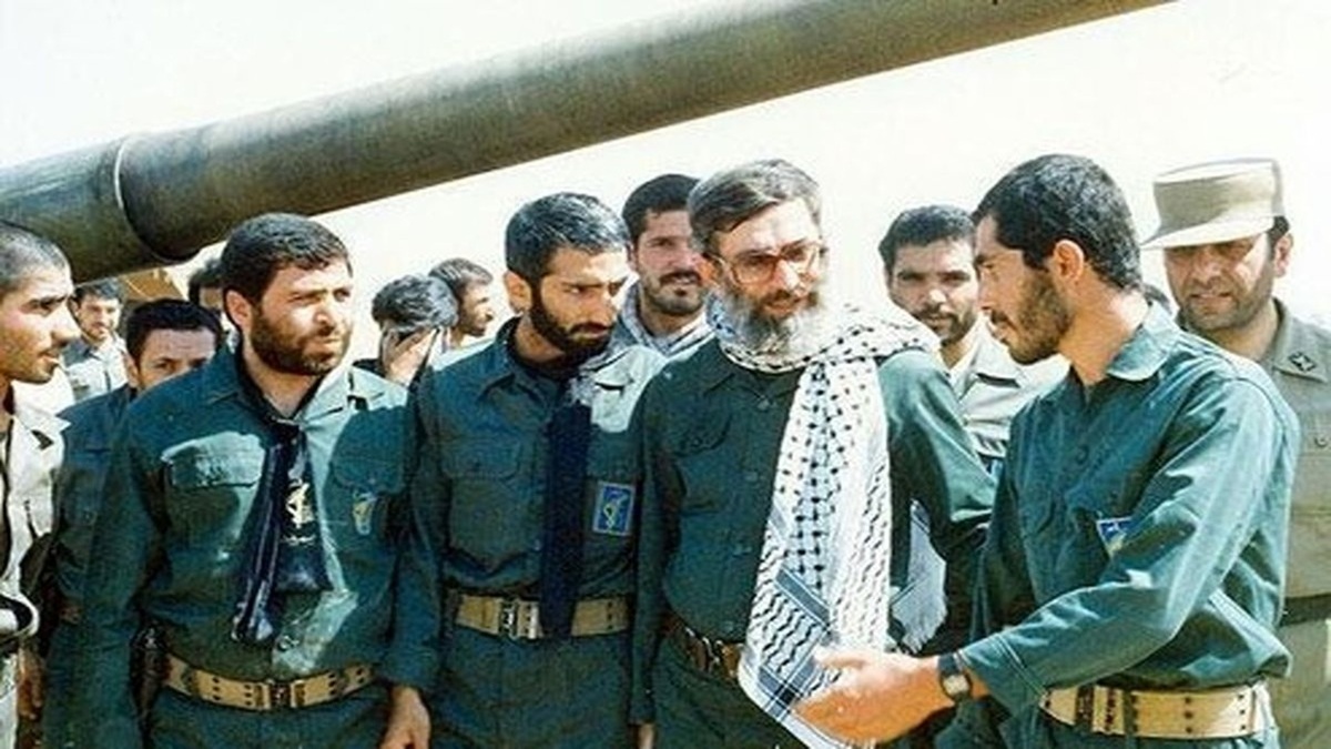 کم‌سن‌وسال در شناسنامه، بزرگ‌مرد در میدان + فیلم