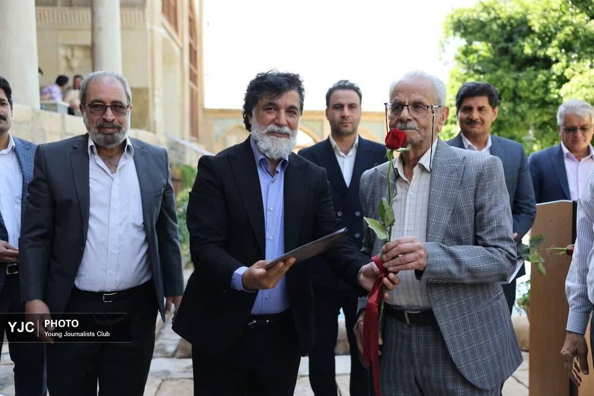 باشگاه خبرنگاران -تجلی هنر سنگ تراشی و تقدیر از هنرمندان/ هنرنمایی ۱۵ سنگ‌تراش در موزه هفت‌تنان شیراز