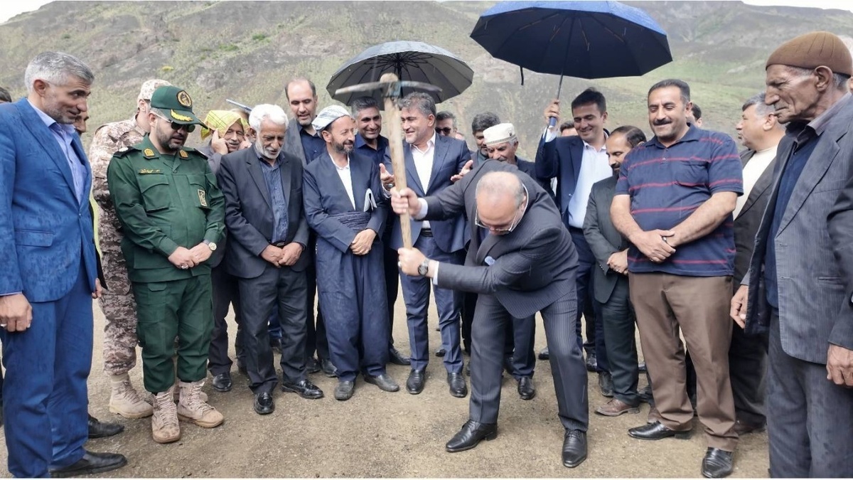 باشگاه خبرنگاران -آغاز فاز دوم عملیات بهسازی محور مرزی- روستایی منطقه الند شهرستان خوی