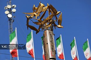 رونمایی از یادبود شهدای «جنگ ۱۲ روزه» در میدان قدس