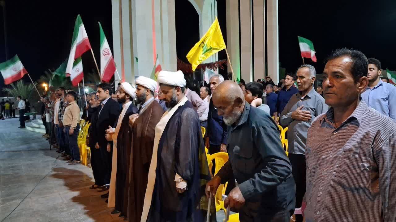 اجتماع شبانه و غرورآفرین مردم انقلابی آبدان در قاب دوربین شهروندخبرنگار