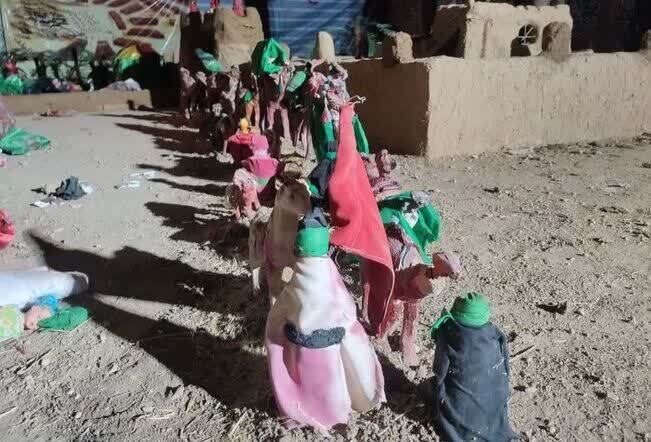 ساخت بزرگترین نمایشگاه نمونک گلی ویژه ماه محرم در روستای تکه نهاوند