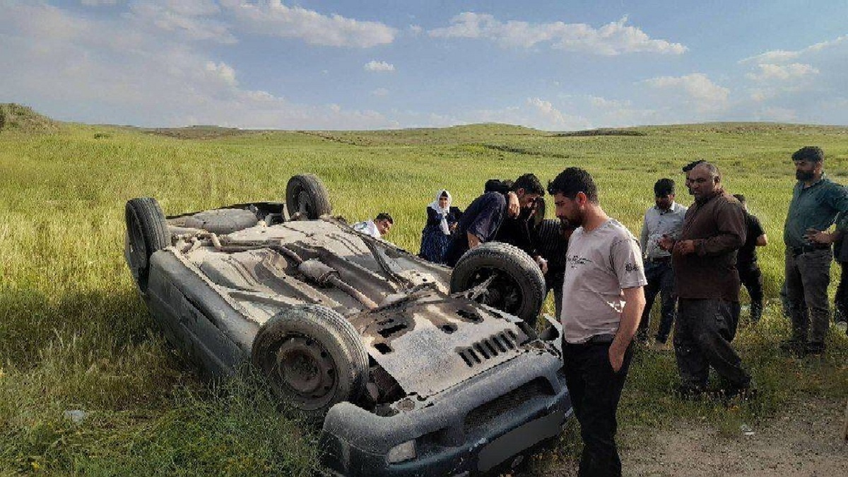 باشگاه خبرنگاران -واژگونی سمند در محور سلماس _ خوی ۴ مصدوم برجا گذاشت