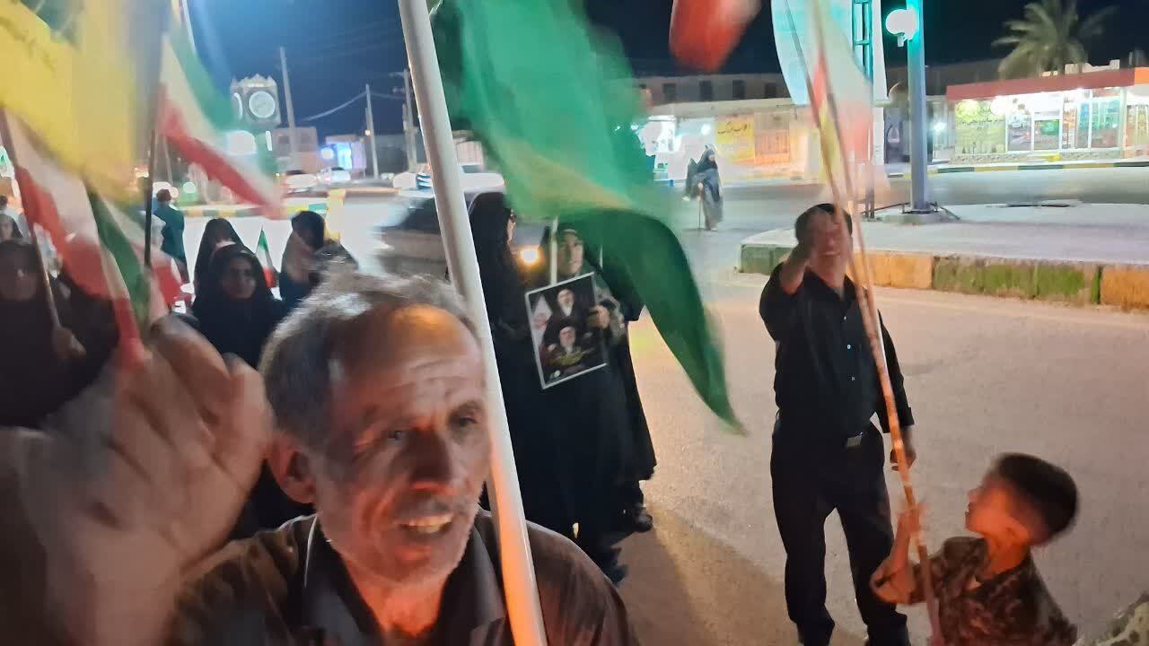 ایستادگی و صلابت مردم انقلابی آبدان در میدان مقاومت
