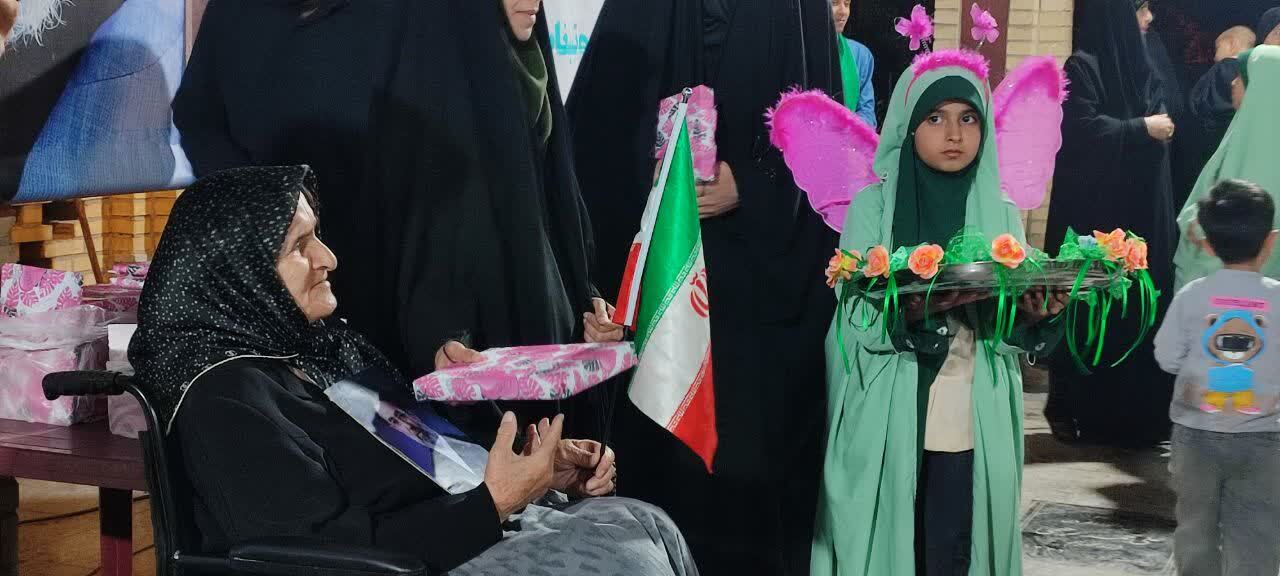 تجدید میثاق با آرمان&zwnj;ها، تکریم مادران و حافظان قرآن در صالح آباد