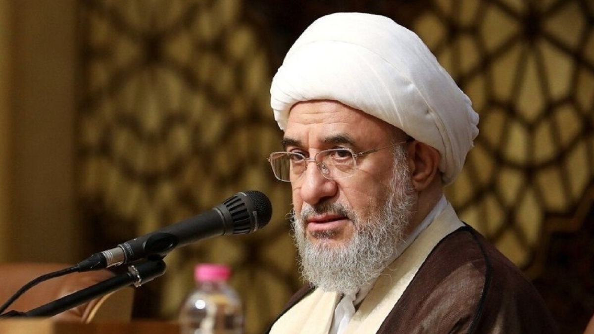 باشگاه خبرنگاران -آیت‌الله اراکی خطاب به مسلمانان: حمله به منافع آمریکا یک واجب شرعی است