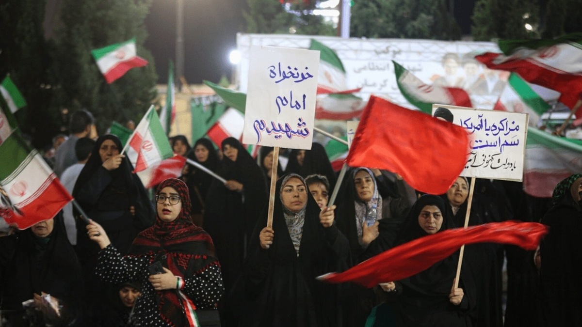 باشگاه خبرنگاران -کرمان در شبی که هنر لباس مقاومت پوشید + تصاویر