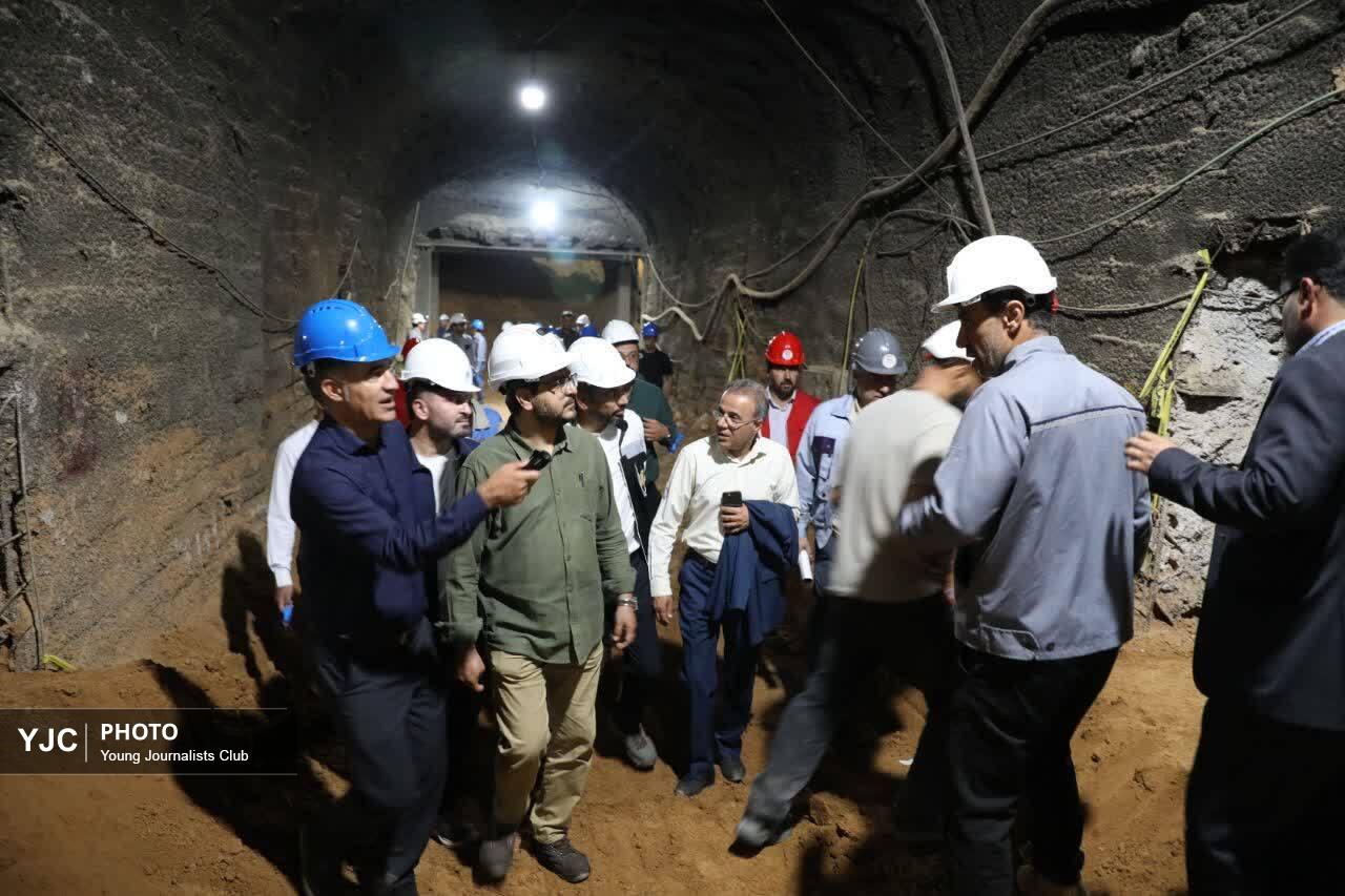 پایان حفاری فاز دوم خط ۲ مترو شیراز/انتقال دستگاه TBM به خط 