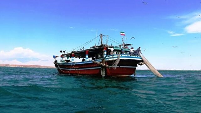 صیادان هرمزگانی از تردد در تنگه هرمز پرهیز کنند