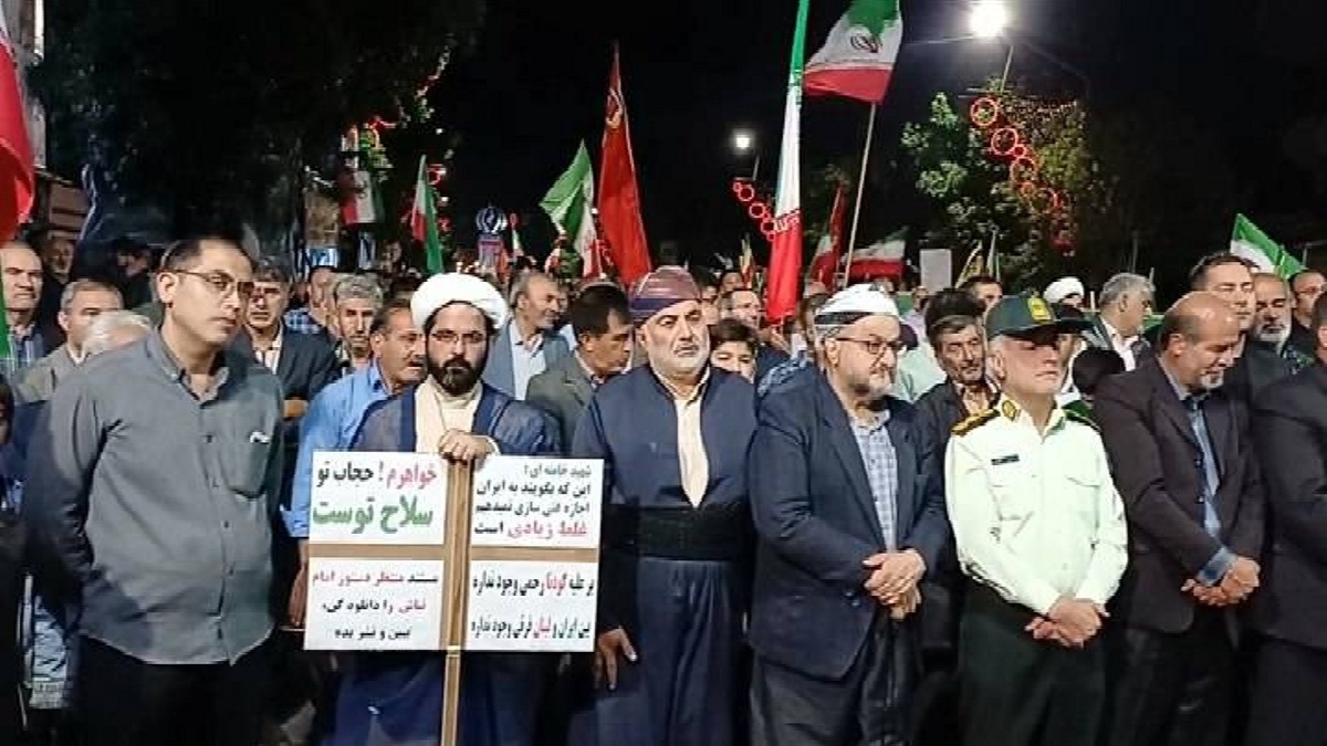 صد&zwnj;وسومین شب تجمعات مردمی شهرستان سلماس+تصاویر