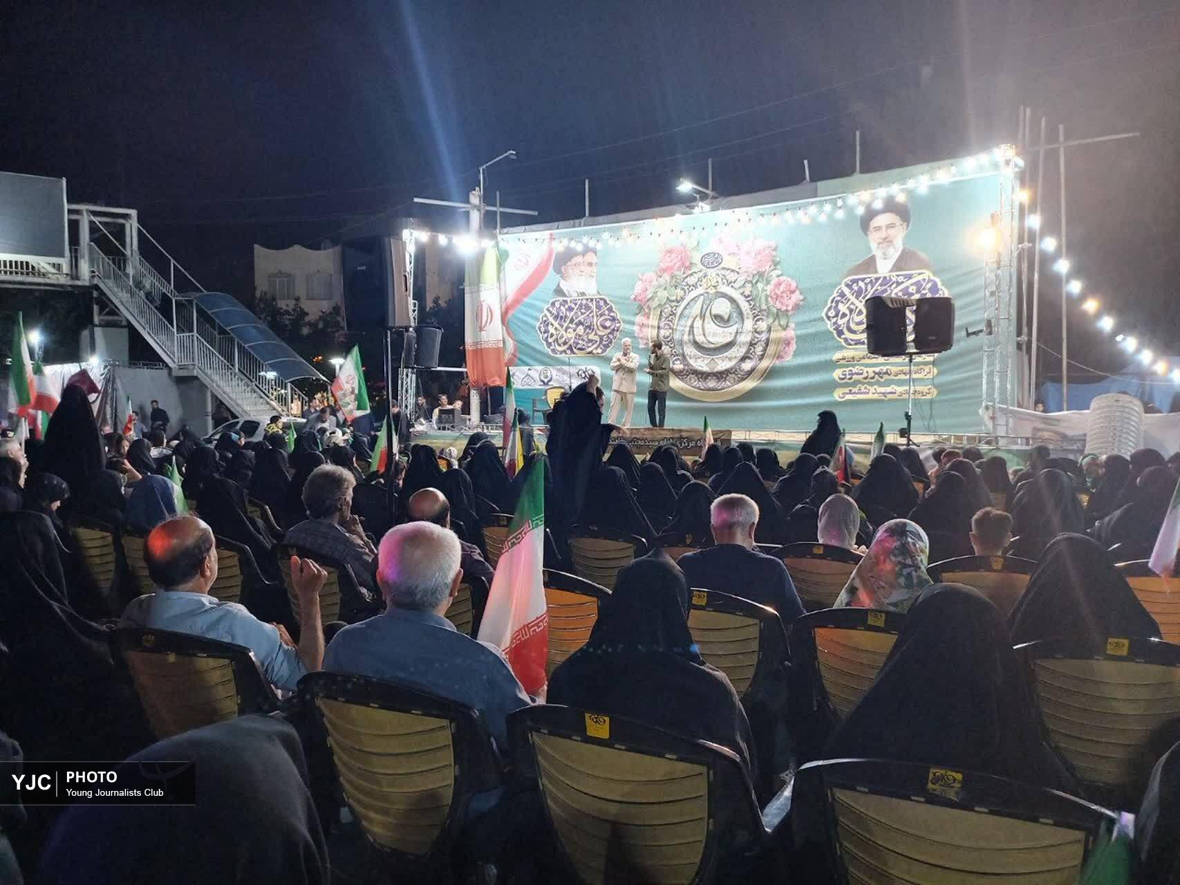 بزرگداشت نوه رهبر شهید انقلاب در همایش بین المللی سرباز کوچولو&zwnj;های انقلاب در قم+تصاویر