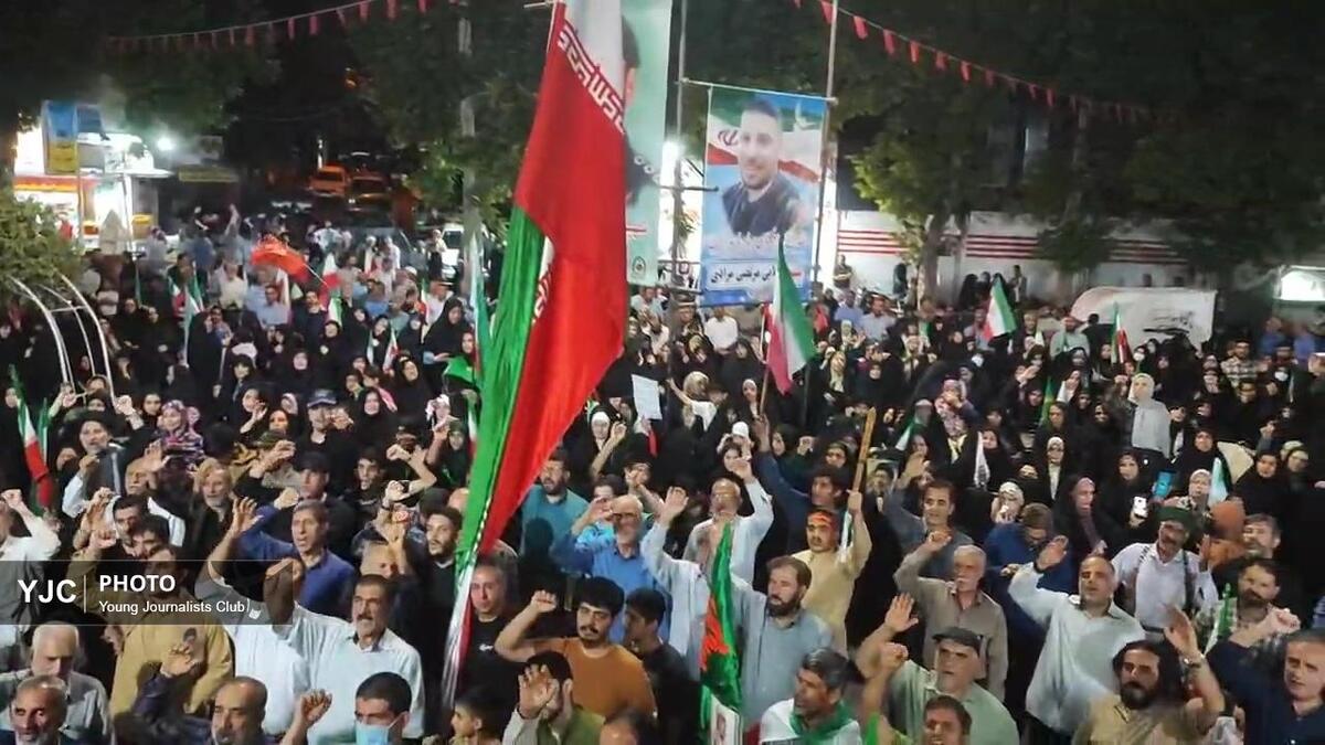 باشگاه خبرنگاران -شعار امشب خرم‌آبادی‌ها در حماسه ۱۰۳ خیابان؛ دلاور و دلیریم، ذلت نمی‌پذیریم

‌‌‌‌‌‌‌‌‌