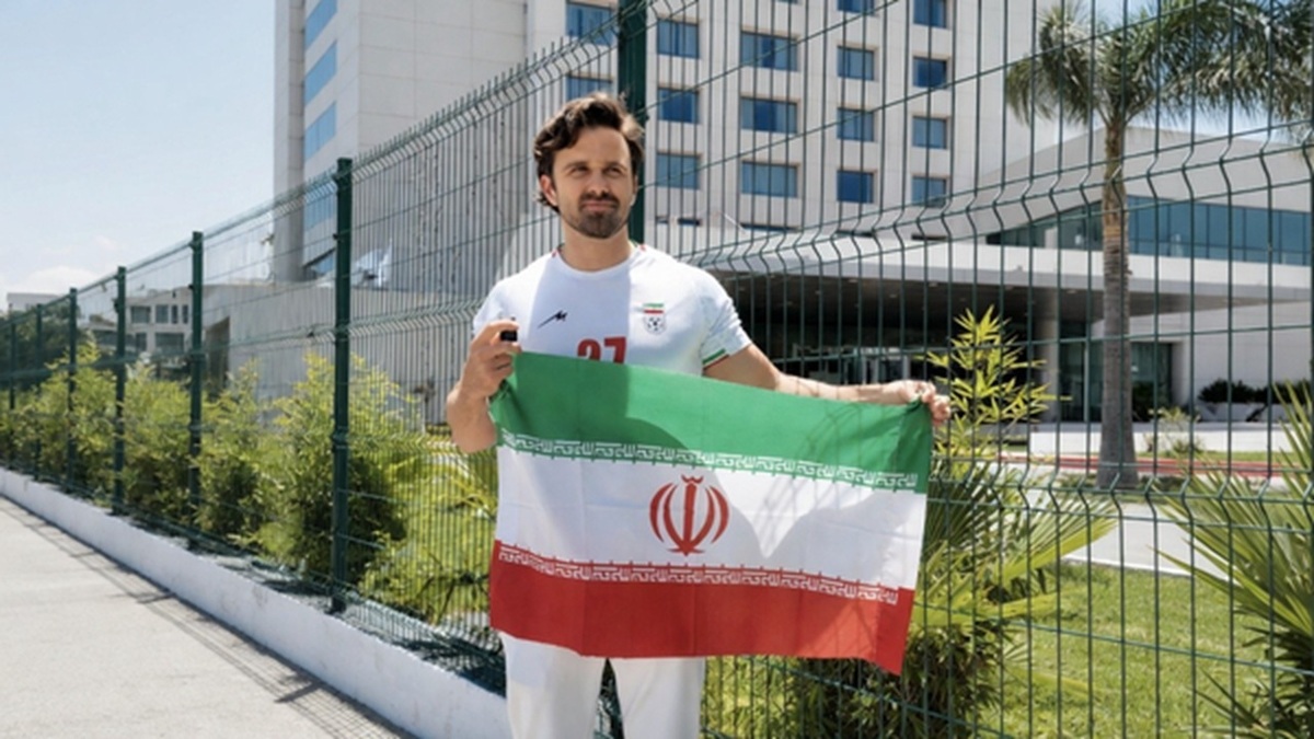 باشگاه خبرنگاران -حمایت اینفلوئنسر مشهور آمریکایی از تیم ملی ایران در مکزیک