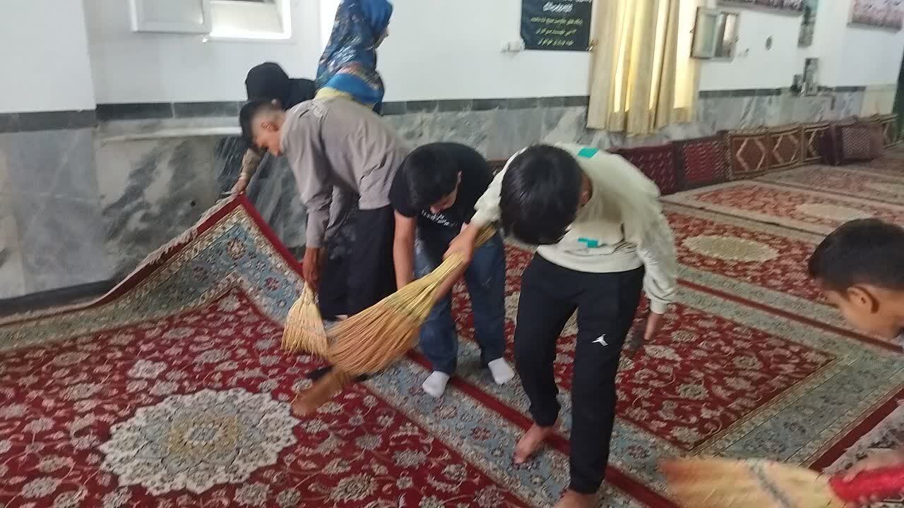 آماده سازی مساجد و حسینیه&zwnj;های روستای ده محمد در آستانه ماه محرم