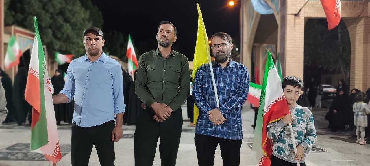 گرامیداشت سالروز شهدای جنگ ۱۲ روزه در تجمع خودجوش مردمی صالح&zwnj;آباد