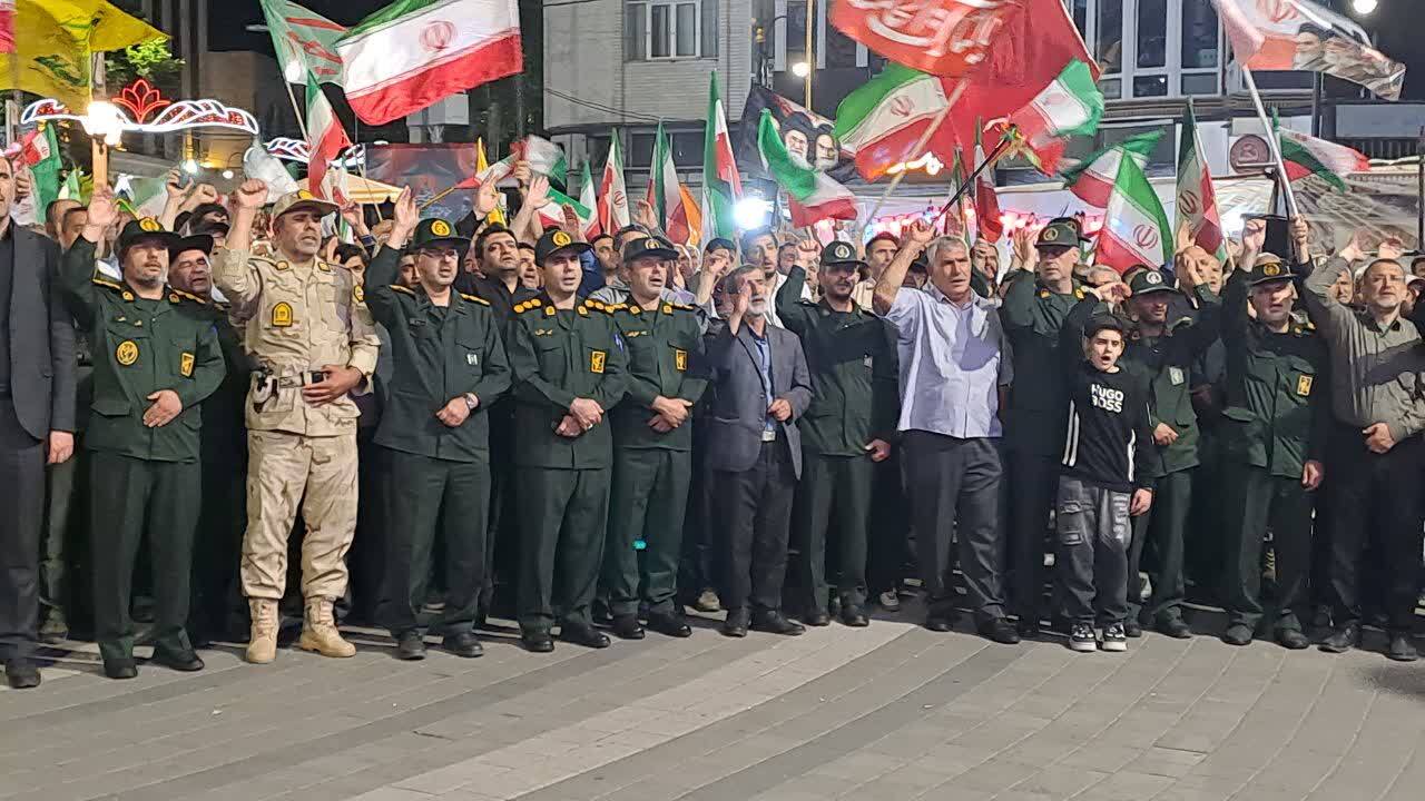 اجتماع با شکوه مردم انقلابی خوی در میدان مقاومت