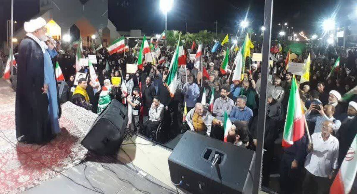 باشگاه خبرنگاران -وحدت شیعه و سنی در سیستان و بلوچستان نشان داد دشمن در شکستن انسجام ملت ایران شکست خورده است