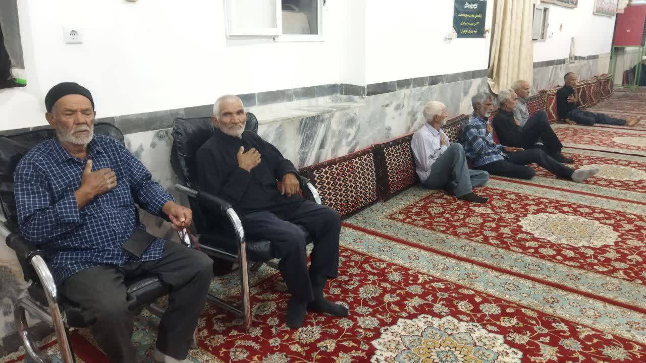سوگواری عاشقان حسینی روستای ده محمد به مناسبت محرم