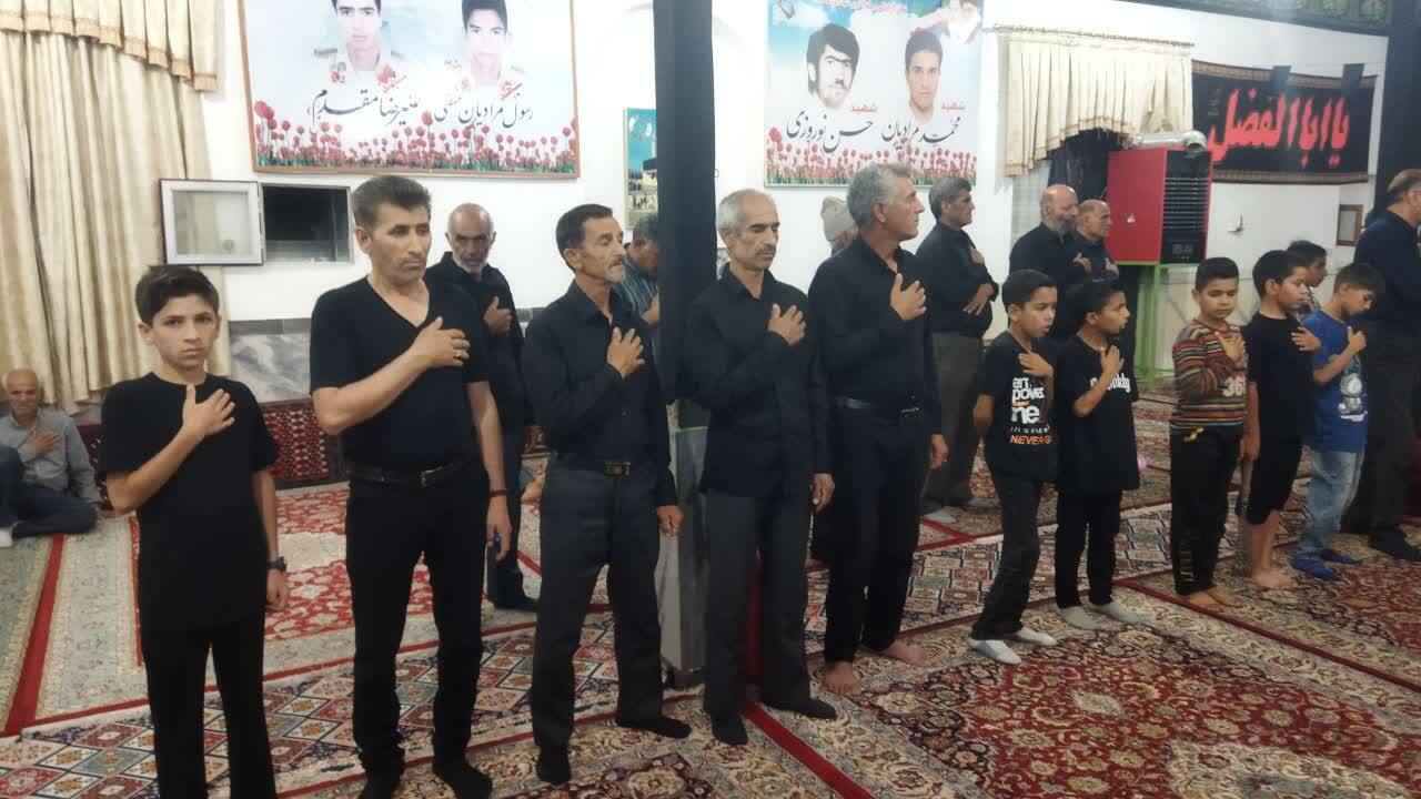 سوگواری عاشقان حسینی روستای ده محمد به مناسبت محرم