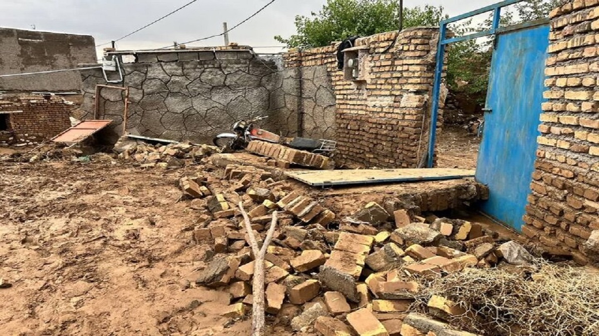 باشگاه خبرنگاران -۶۰ واحد مسکونی در روستاهای آسیب‌ دیده کوهسرخ به طور کامل زیر آب رفته است