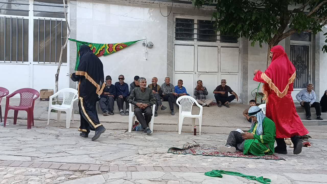 تعزیه دوطفلان مسلم در روستای گردشگری توآباد به مناسبت ماه محرم