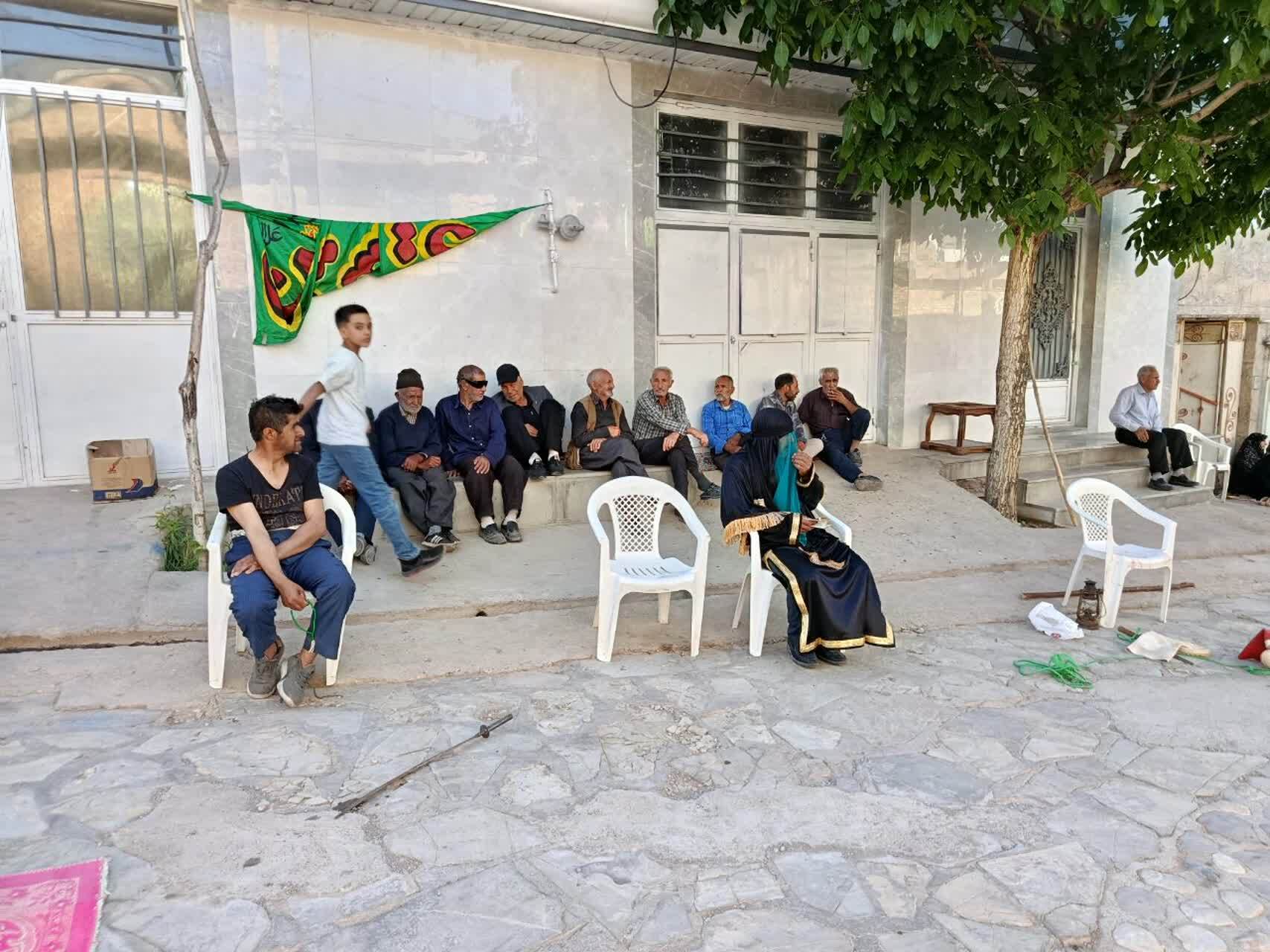تعزیه دوطفلان مسلم در روستای گردشگری توآباد به مناسبت ماه محرم