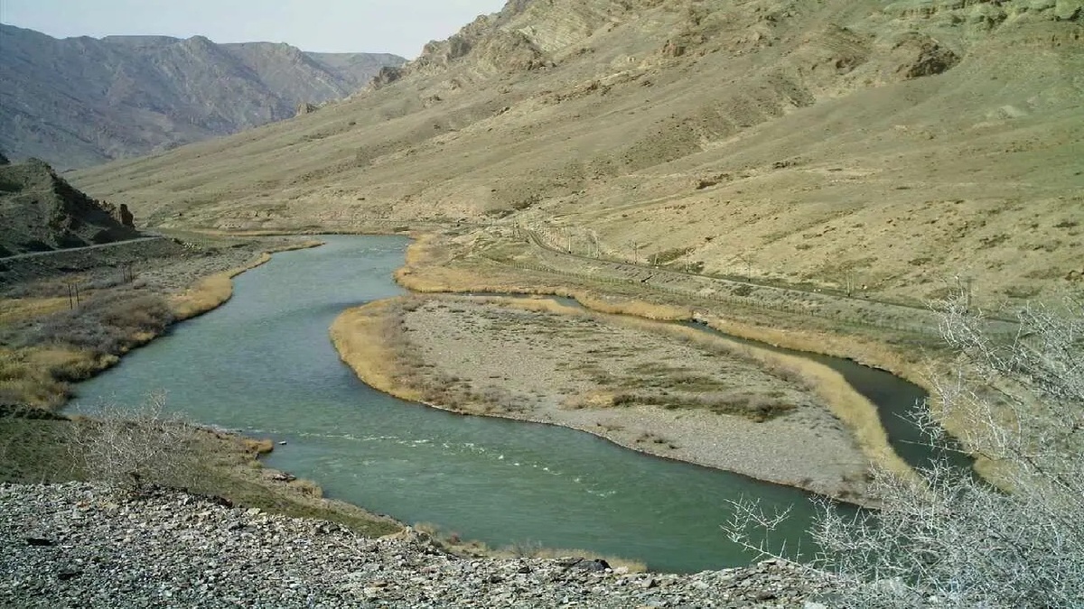 باشگاه خبرنگاران -تصمیم بزرگ آبی در لرستان؛ آب مازاد سایر استان ها بعد از تأمین حق آبه الیگودرز