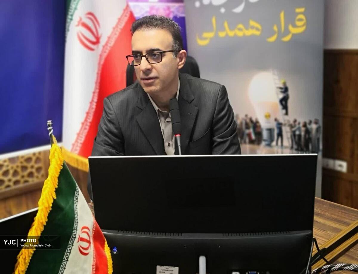 باشگاه خبرنگاران -جمع آوری ۳۳۴۳۵ ریسه و لامپ‌های پرمصرف در شیراز و احصای بالغ بر ۱۲۵ هزار کیلووات ساعت انرژی 