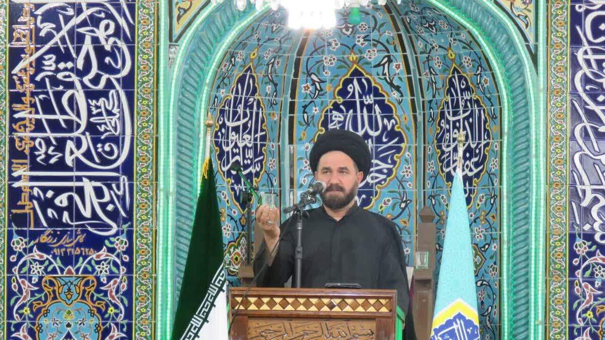 باشگاه خبرنگاران -اقامه نماز پرفیض جمعه با حضور گسترده نمازگزاران در هریس + عکس