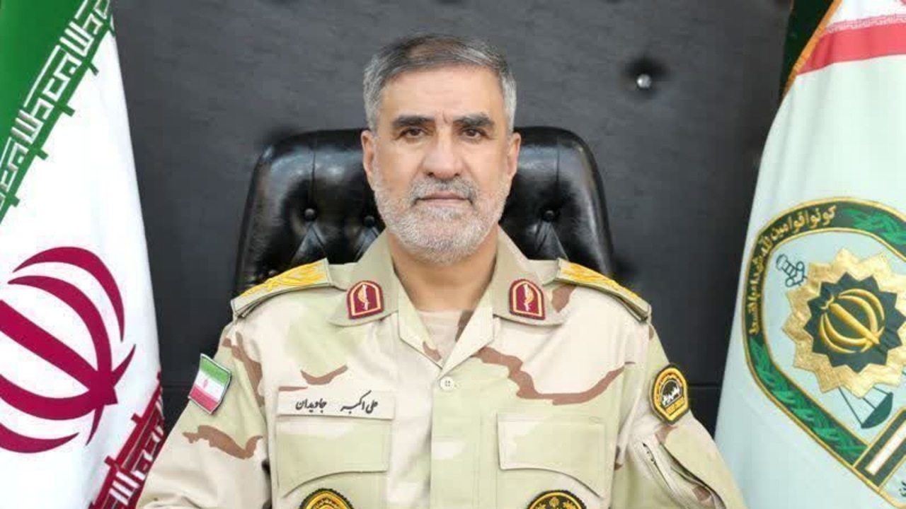 با هوشیاری مرزبانان ۲۸ قبضه کلت در مرزهای جنوب شرق کشف شد