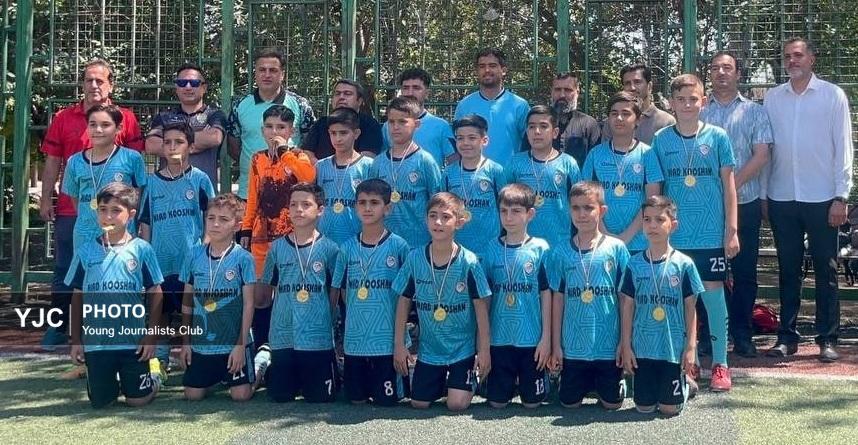 رقابت فوتبالیست&zwnj;های خردسال و نوجوان به یاد پسران میناب