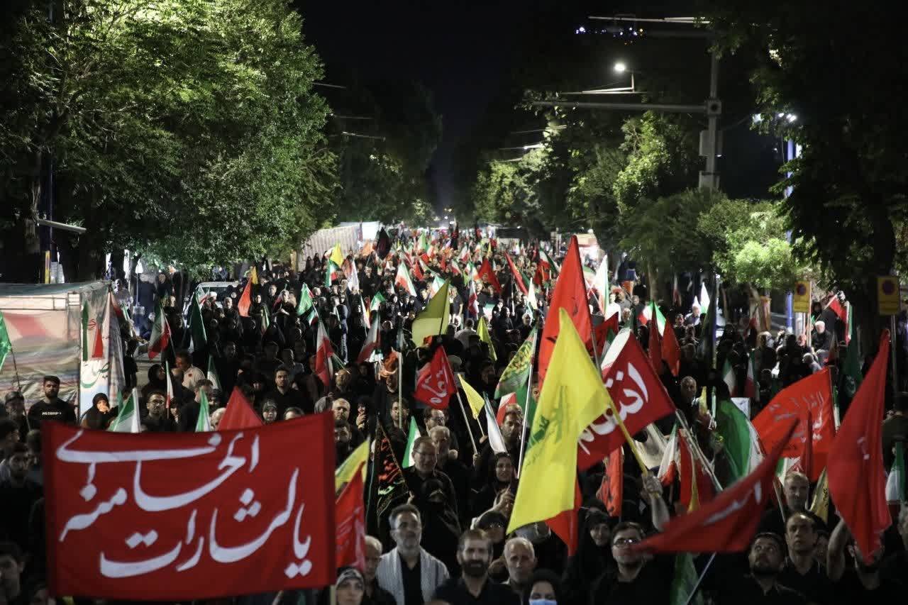 برگزاری چهاردهمین سوگواره احلی من العسل در یکصد و یازدهمین تجمع شبانه مردم آذربایجان غربی+ تصویر برگزاری چهاردهمین سوگواره احلی من العسل در یکصد و یازدهمین تجمع شبانه مردم آذربایجان غربی+ تصویر