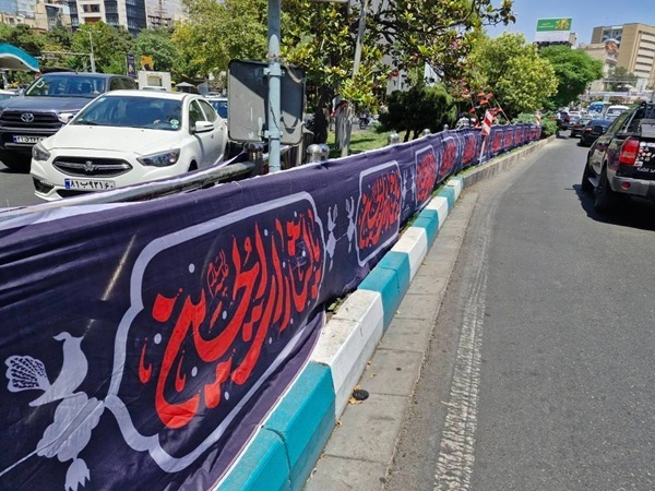 از نصب المانها عاشورایی تا میزبانی منطقه ۸ از زائران استان سمنان از نصب المانها عاشورایی تا میزبانی منطقه ۸ از زائران استان سمنان