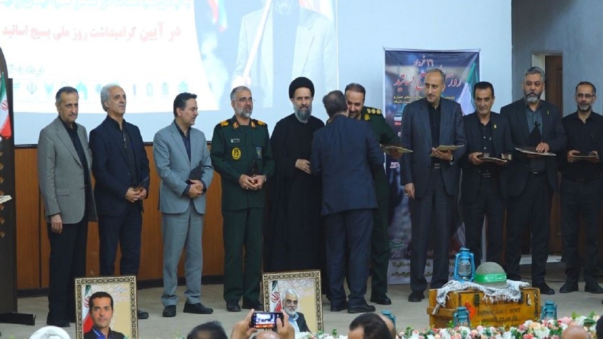 باشگاه خبرنگاران -نیروهای مسلح و دیپلماسی هر دو یک ماموریت دارند و در حال تحمیل اراده ها هستند