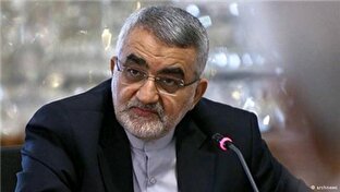 حاکمیت تنگه هرمز تا قیامت در اختیار جمهوری اسلامی ایران است + فیلم