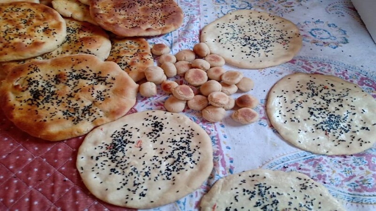باشگاه خبرنگاران -کولیره؛ نان سنتی سنندج با بافتی نرم و نیمه‌شیرین