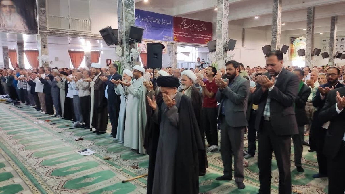 باشگاه خبرنگاران -اقامه نماز عید بندگی در خراسان جنوبی + تصاویر