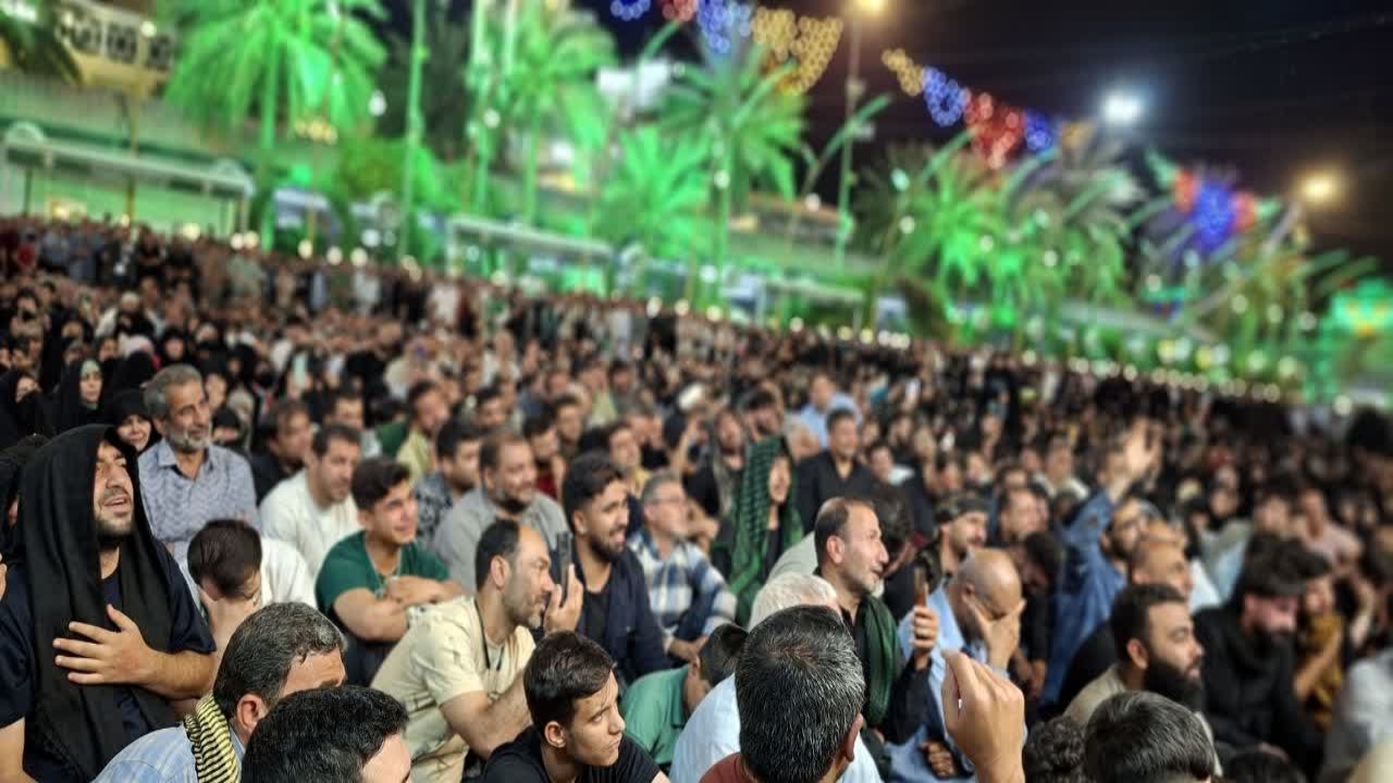 زائران نهاوندی در کربلای معلی به مناسبت دهه امامت و ولایت زائران نهاوندی در کربلای معلی به مناسبت دهه امامت و ولایت