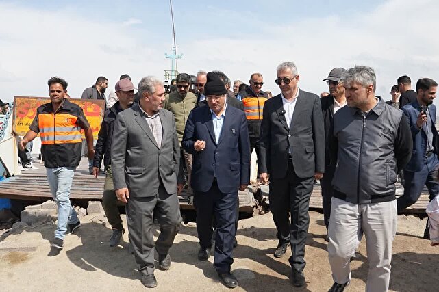 زیرساخت‌های گردشگری دریاچه ارومیه پاسخگوی حجم تردد گردشگران نیست