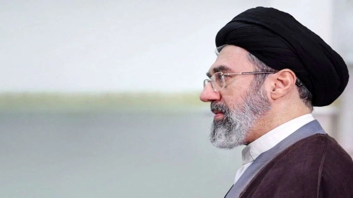 دلتنگی مادر برای ۸ فرزند شهیدش + فیلم