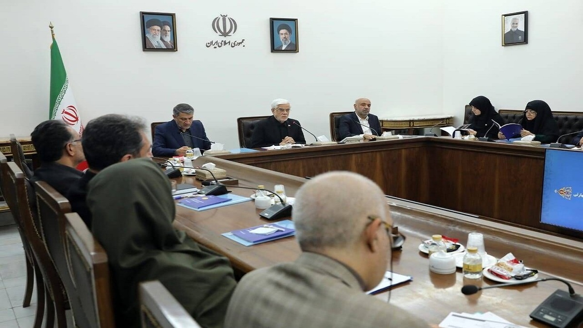باشگاه خبرنگاران -عارف: آموزش هوش مصنوعی و امنیت سایبری در مدارس یک ضرورت حیاتی است