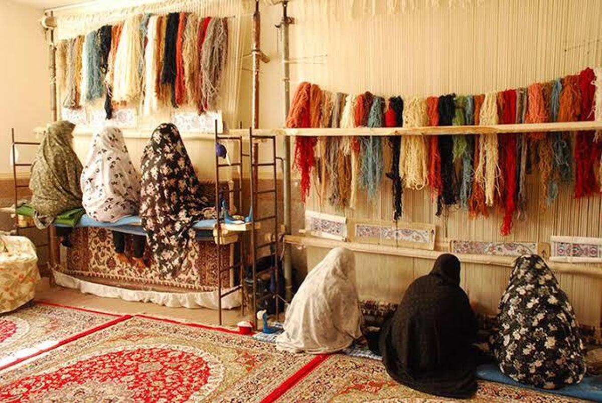 باشگاه خبرنگاران -گره ایمان؛ روایتی از پیوندِ هنرِ دستانِ زنان خراسان جنوبی با عشق به اهل‌بیت (ع)