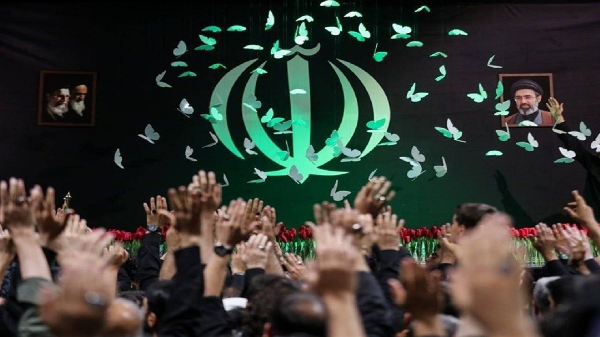 باشگاه خبرنگاران -اعزام زائران استان بوشهر برای مراسم وداع با رهبر شهید