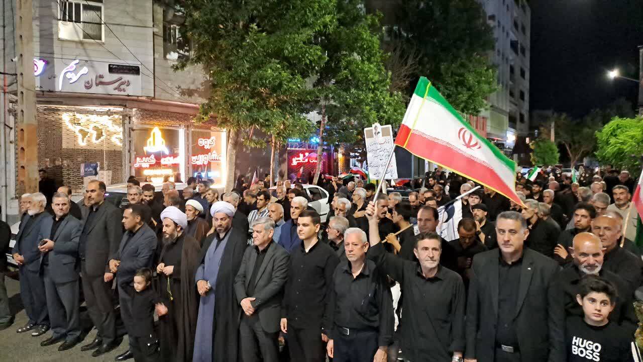 راهپیمایی و تجمع مردم با صلابت خوی در میدان مقاومت