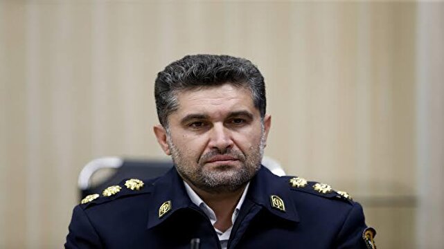 سرهنگ،ترافيكي،حلقه،تردد