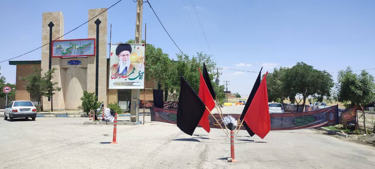 برپایی موکب شهدای صالح&zwnj;آباد در مسیر بدرقه رهبر شهید انقلاب اسلامی