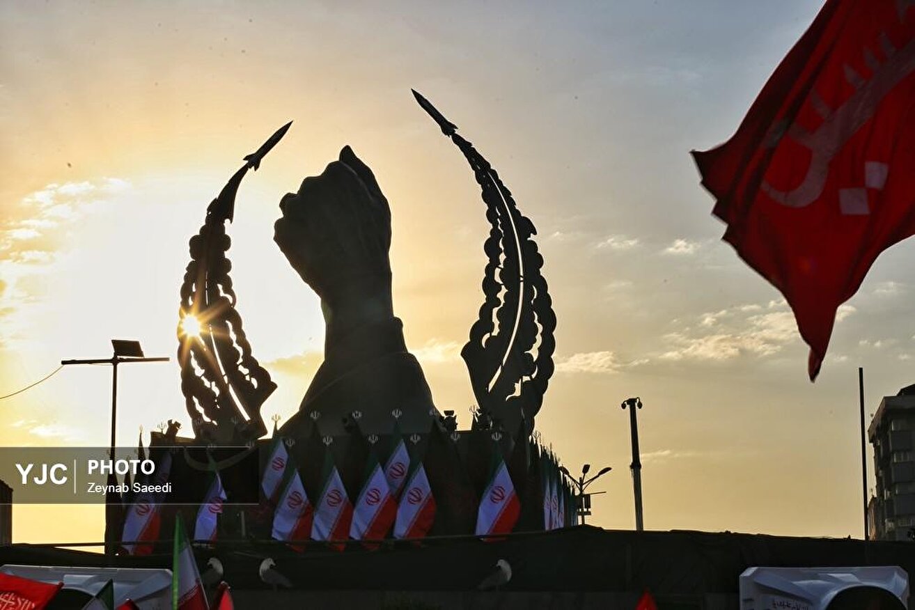 مراسم تشییع پیکر آقای شهید ایران در تهران _ ۱