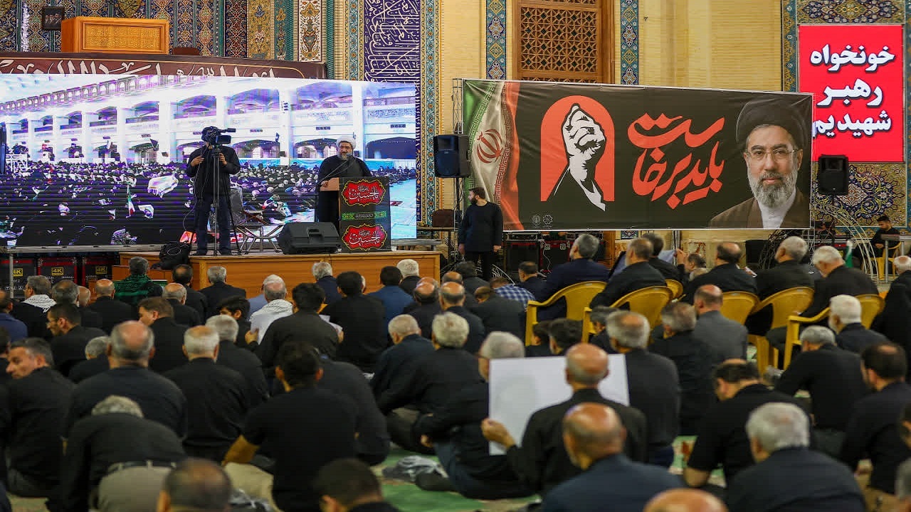اجتماع جاماندگان تشییع رهبر شهید انقلاب اسلامی در تبریز