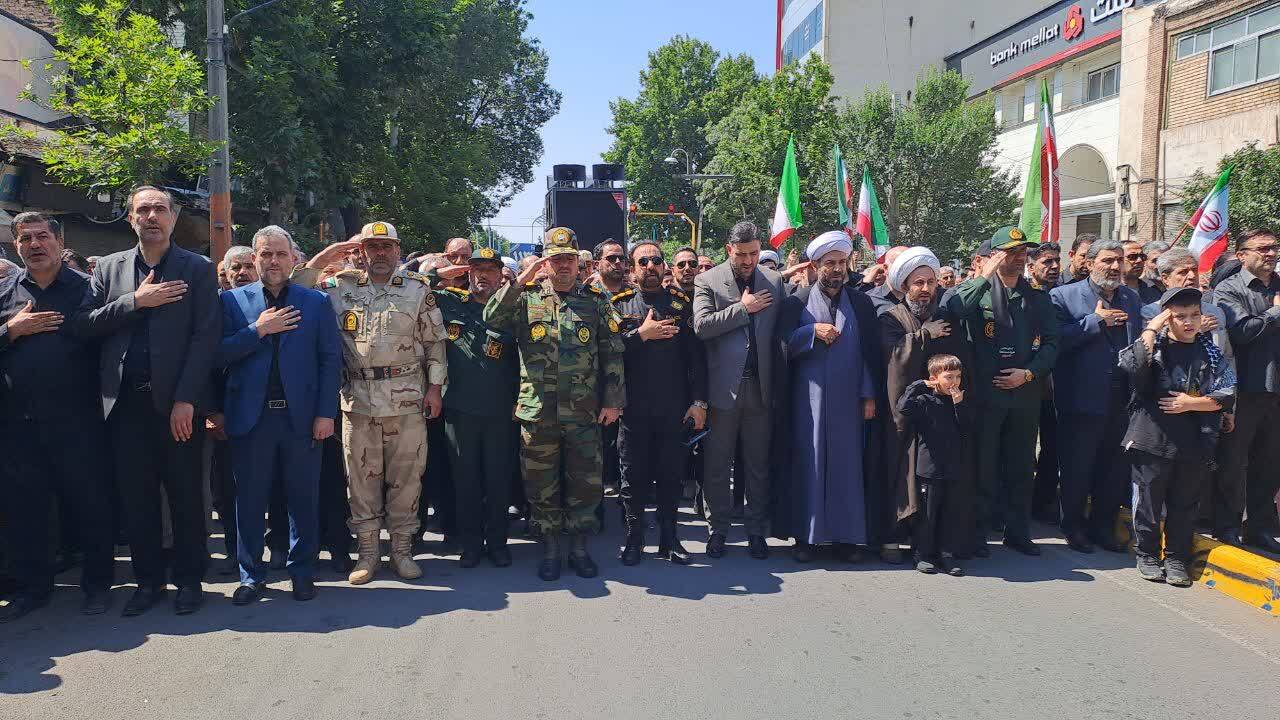 نمایی از برگزاری مراسم تشییع رهبر شهید انقلاب اسلامی نمایی از برگزاری مراسم تشییع رهبر شهید انقلاب اسلامی